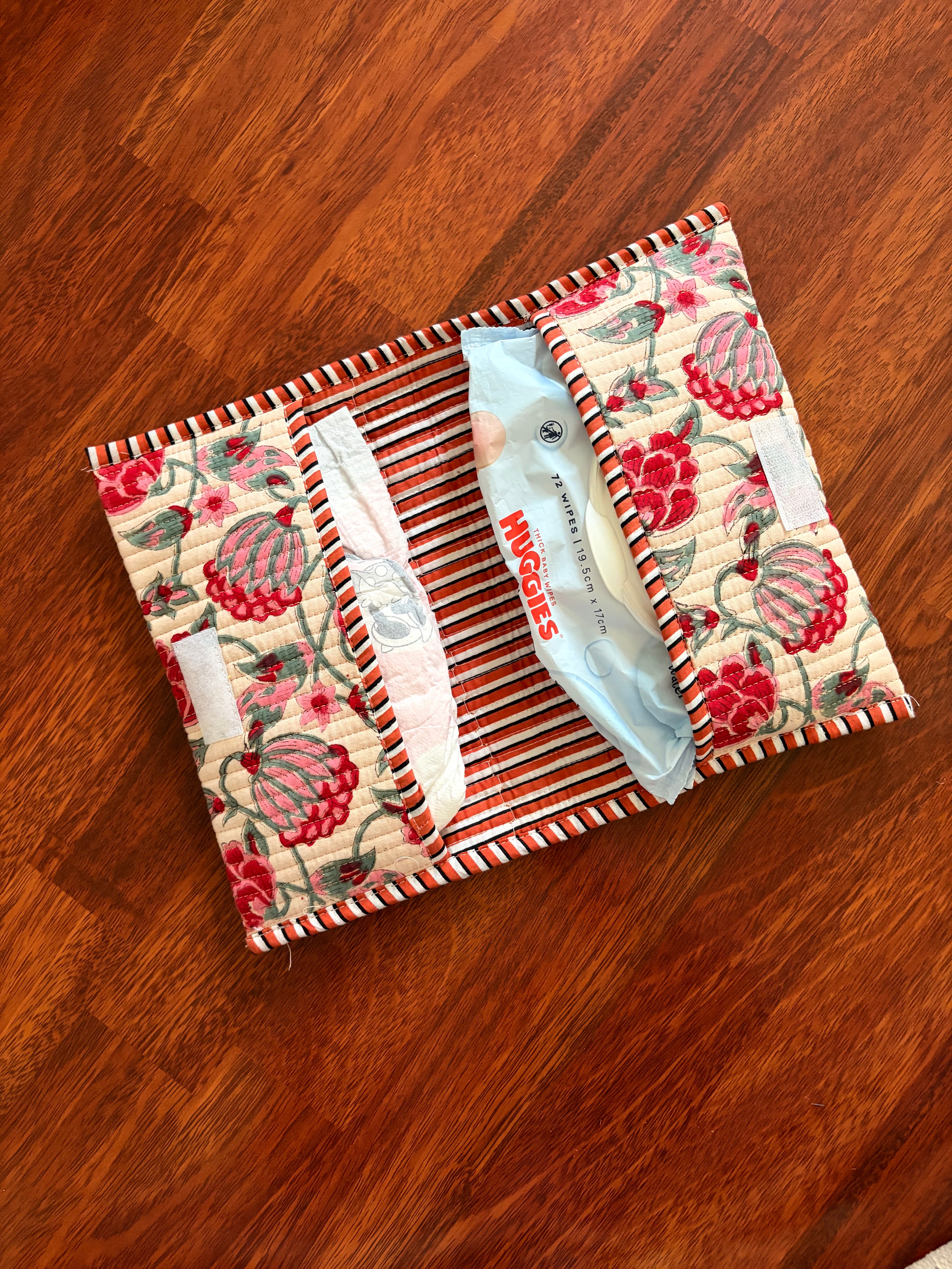 On-the-go Nappy & Wipes Wallet - Beige